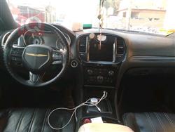 کرایسلەر 300